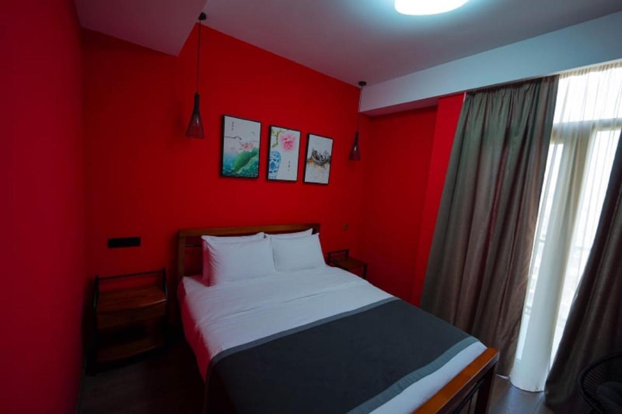 Hotel Linge Tbilisi Buitenkant foto